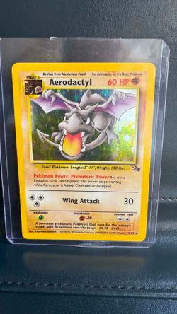 1999 Pokémon Fossil set Aerodactyl Holo (1/62).