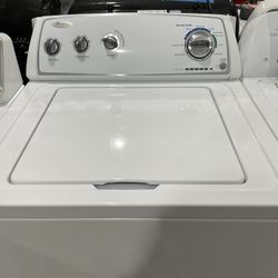 Whirlpool Set Washer And Dryer Electric 
