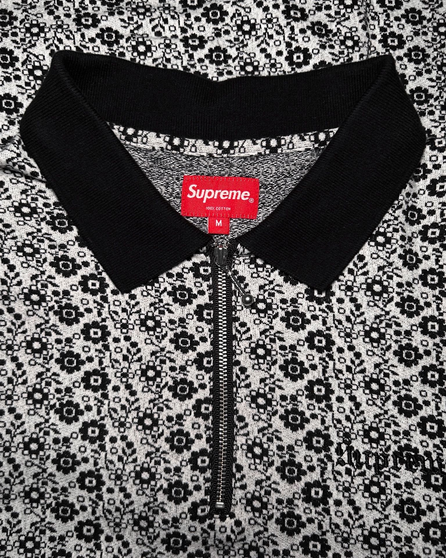 トップス Supreme Floral Jacquard Zip Supreme Floral Jacquard Zip L S Polo (FW18) - $110