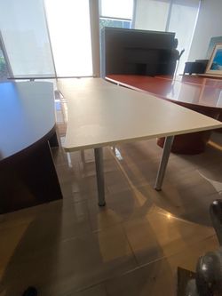Modern conference table 10’