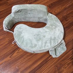 Nursing Pillow