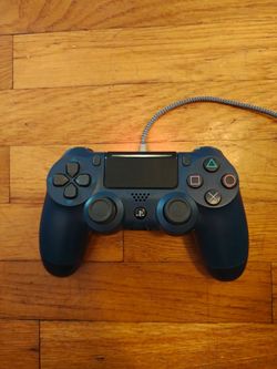 PS4 Controller