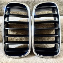 2014-18 OEM BMW X5 Kidney Grilles Set Chrome/Black (contact info removed)/58/76 & (contact info removed)/57/75
