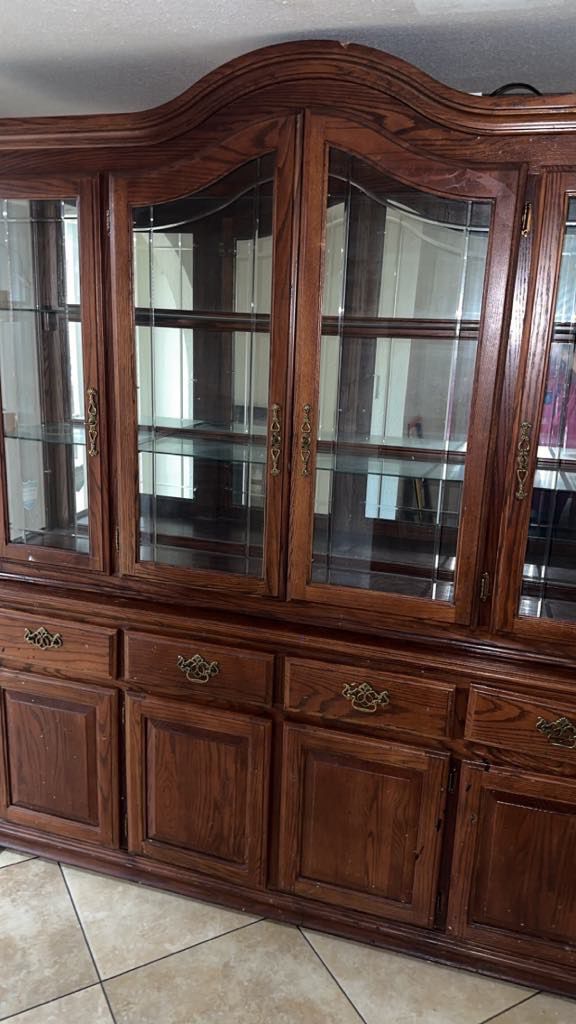Authentic Wooden China Cabinets 