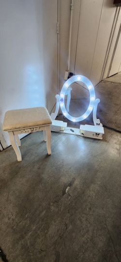 Vanity Mirror