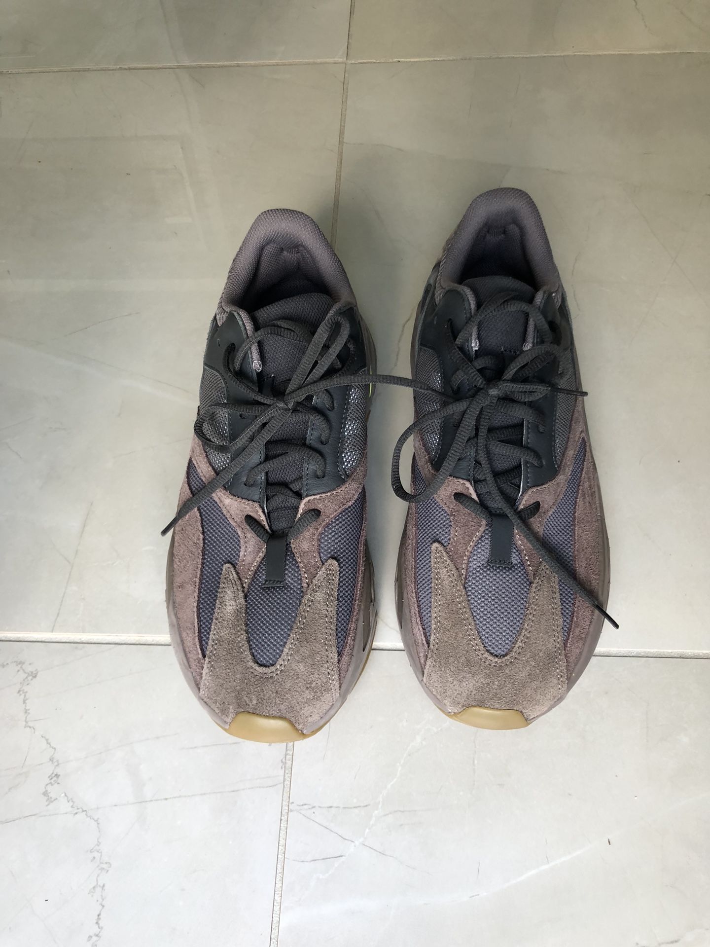 Yeezy Boost 700