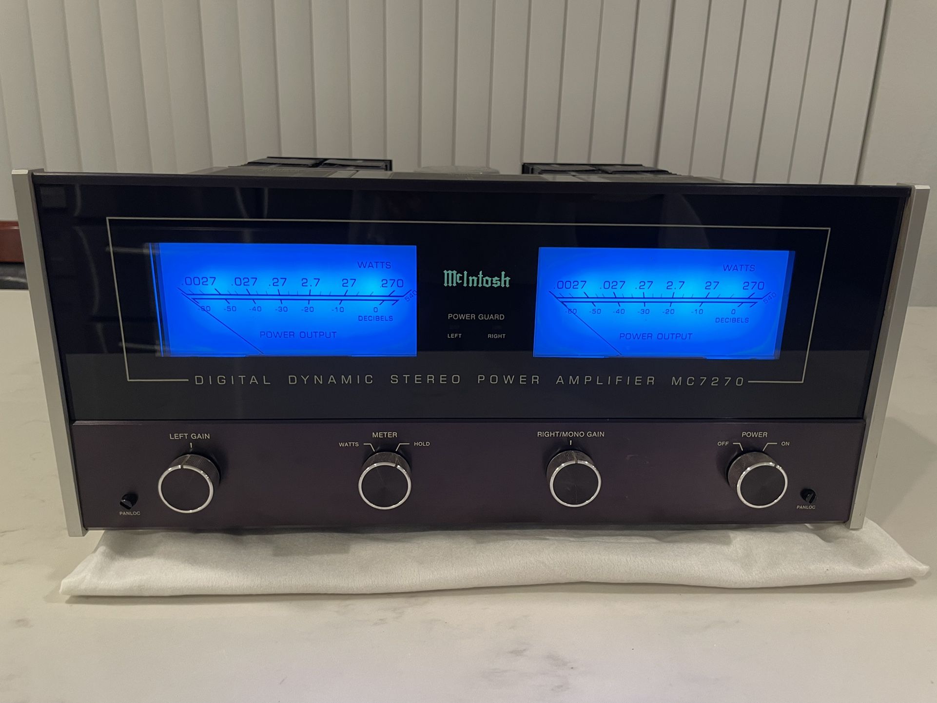 MCINTOSH MC7270 Vintage Solid State Amplifier