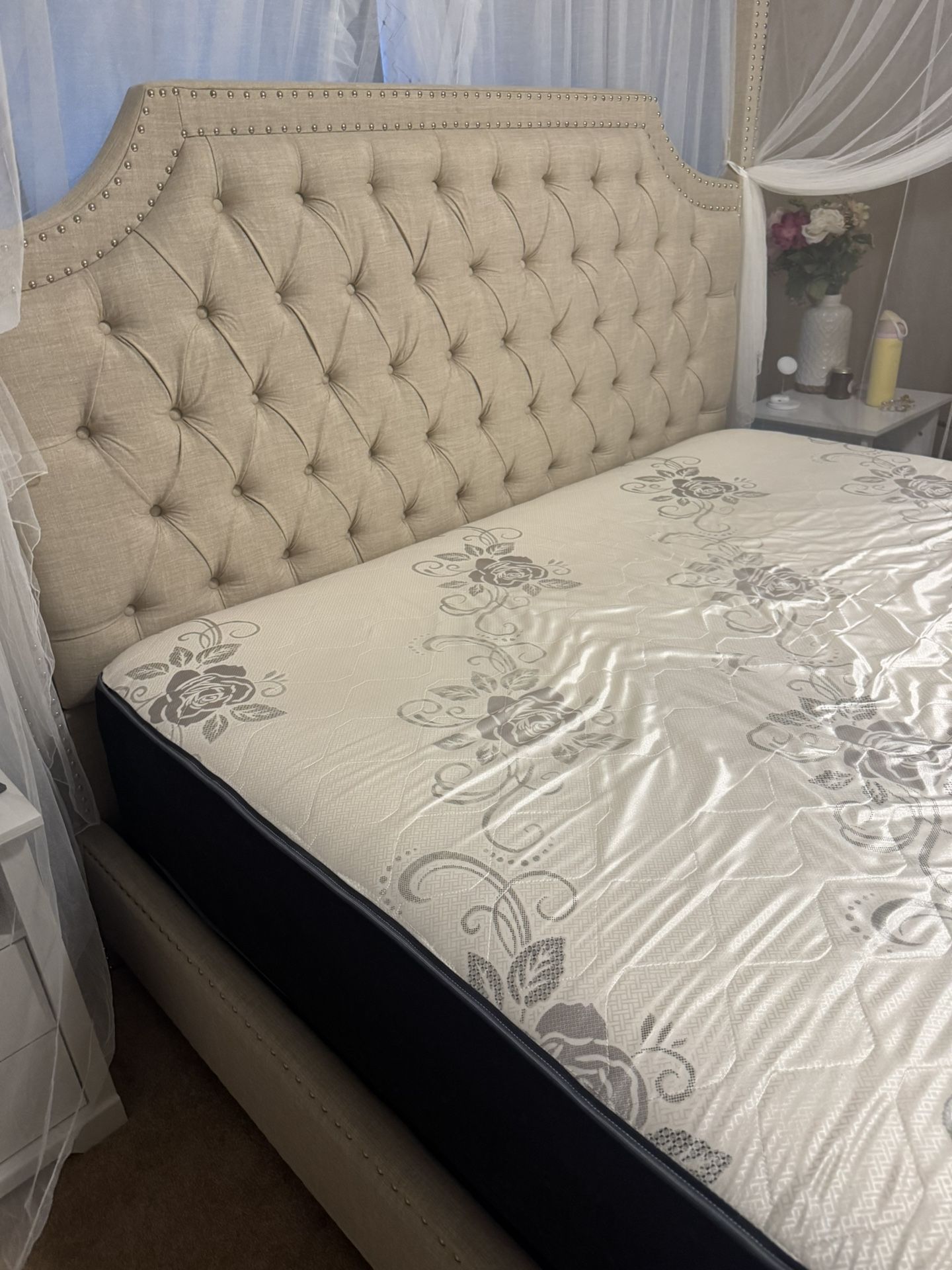 King Size Mattress 12 in 