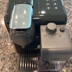 Nespresso Lattissima Touch Espresso With Milk Frother By De’longhi