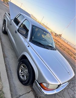 2003 Dodge Dakota