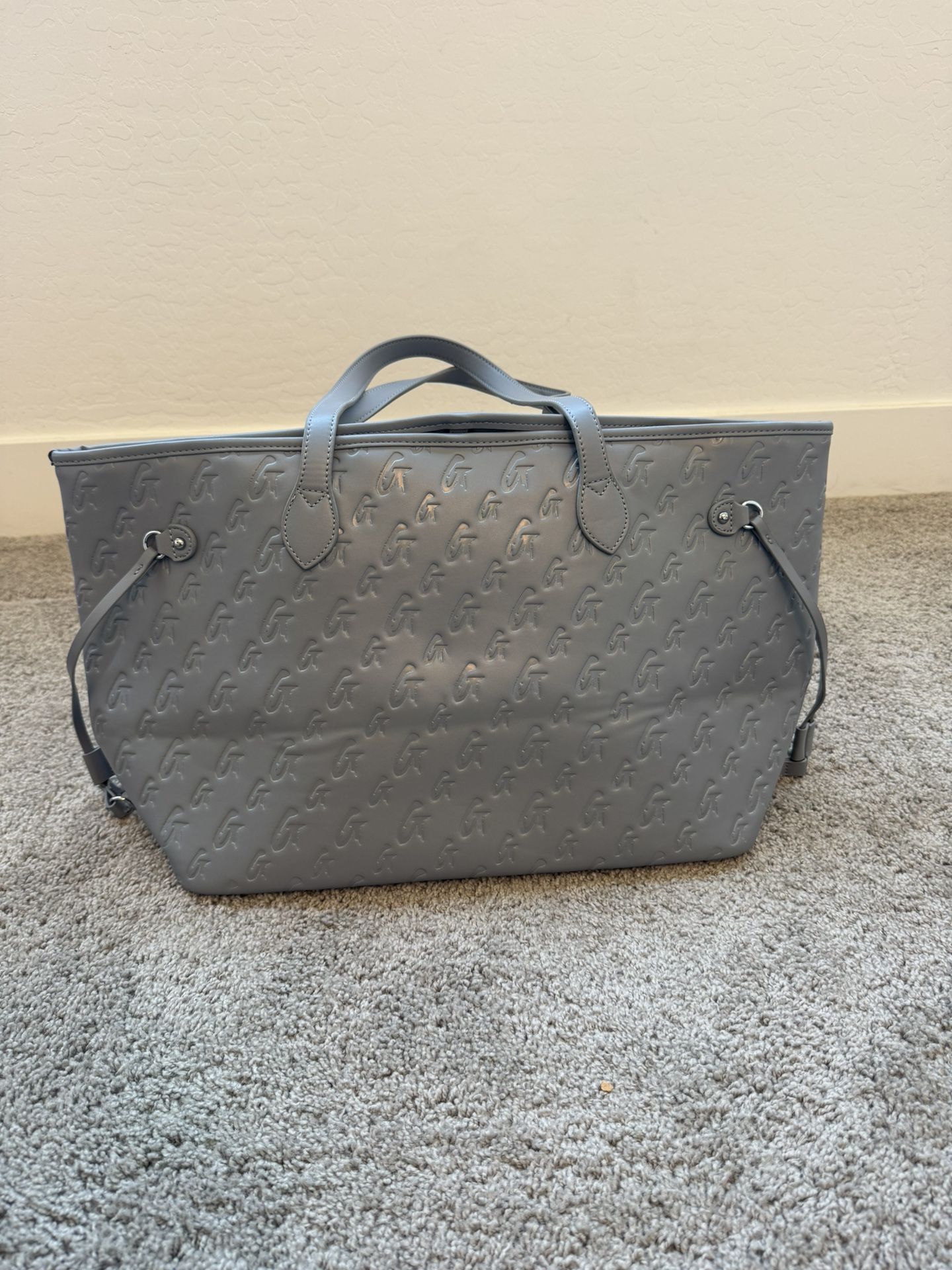 Glamaholic Grey Tote & Duffle Bag