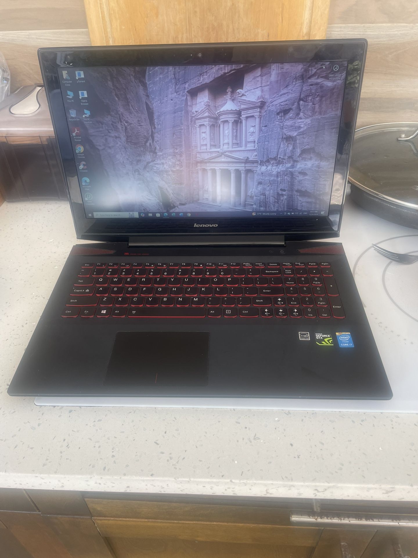 Lenovo Y50-70