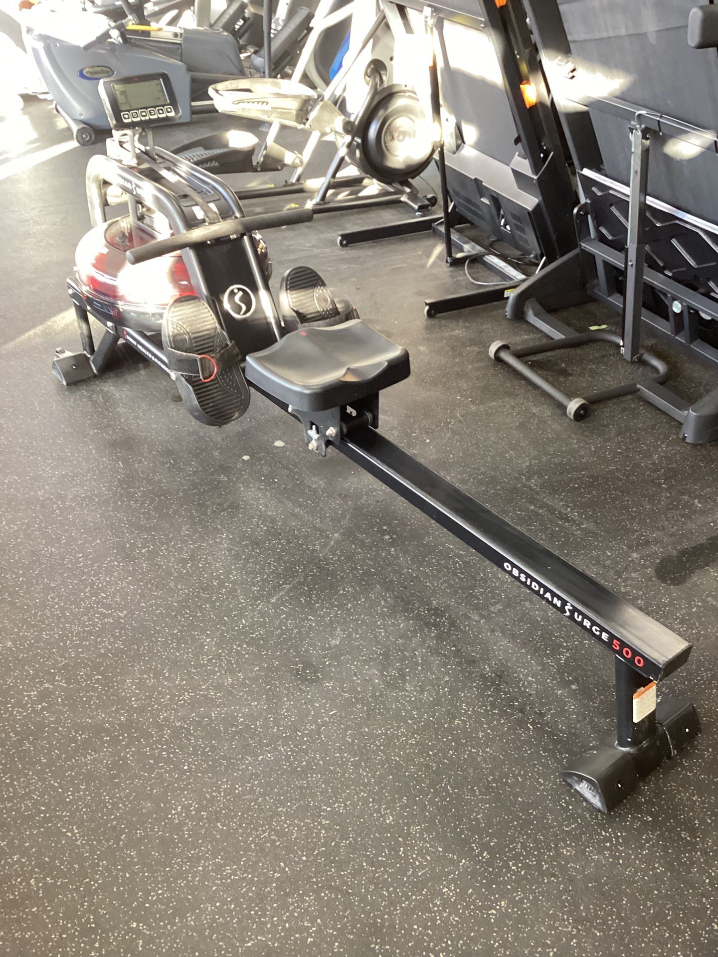 Sunny Obsidian Surge 500 m Water Rowing Machine With Warranty