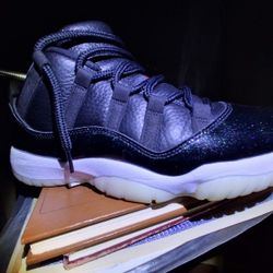 72 - 10s Jordan 11s Size 11 