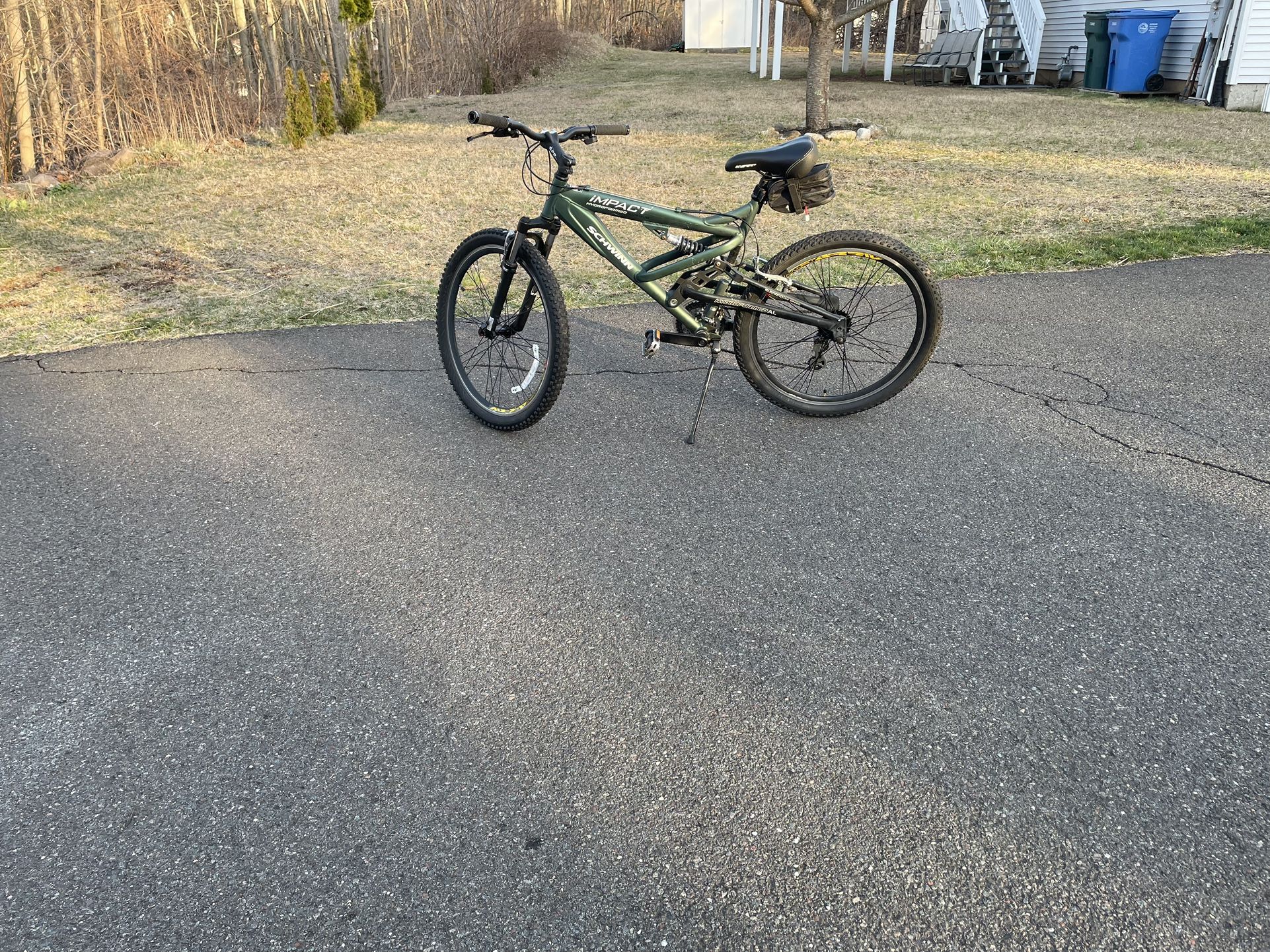 Schwinn Impact Hydroform Aluminum Mountain Bike 115 for Sale in