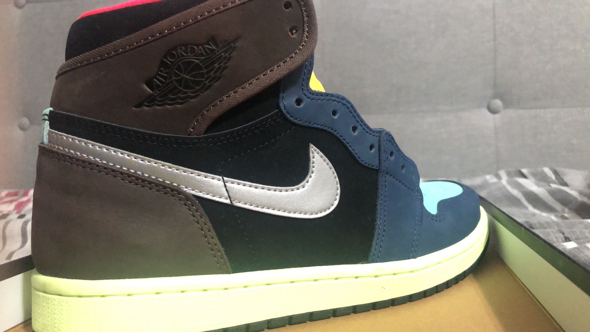 Jordan 1 bio hack size 8