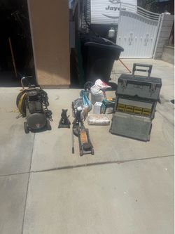 Air compressor / tool box