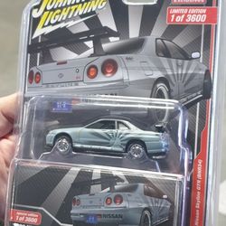 Johnny Lighting 1999 Nissan Skyline  GTR Rising Sun Grey 