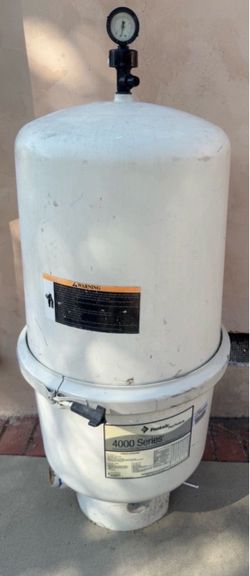 Pentair SMBW 4060 DE Pool Filter – Used – Model 147411 – Swimming Pool Filtration System  FOR SALE: Pentair SMBW 4060 Diatomaceous Earth (DE) Pool Fil