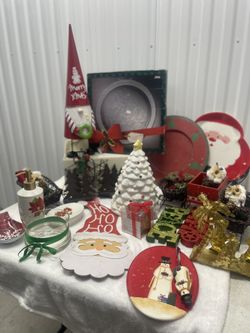 Christmas Decoration Everything  In The Picture