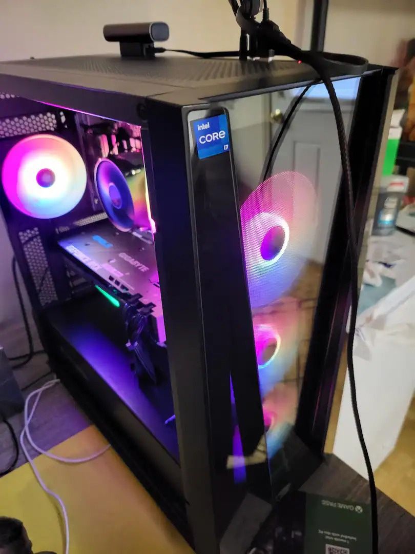 3070 12700f Monitor/mic/mouse/key