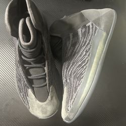 Adidas Yeezy QNTM Onyx Size 12 Used