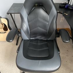 L Desk And Gaming Chair