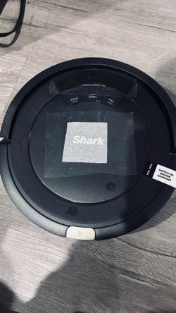 Shark Matrix Robot vacuum cleaner