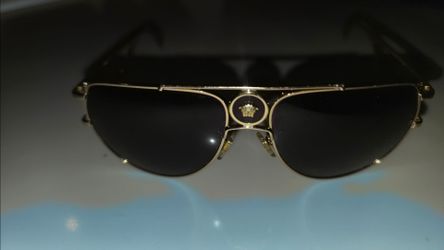 Versace Aviator Sunglasses Gold Frame Dark Lenses
