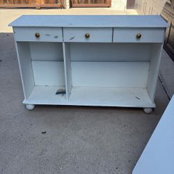 Gabinete. Pura Madera $30 