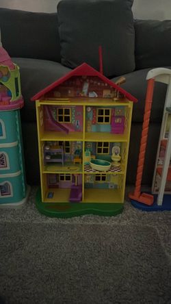 Peppa  pig house