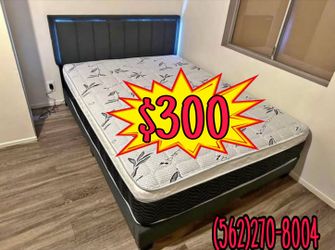 New queen bed