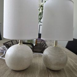 Table Lamps 