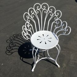 1 Antique Vintage Iron Chair  -Fanback Peacock- Heavy - Very Special & Rare ! Boudoir Bedroom Vanity Desk Side or Patio  -Iron Wraps Around You  Comfy