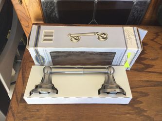 Gatco “Tiara” solid brass (satin nickel finish) TP holder