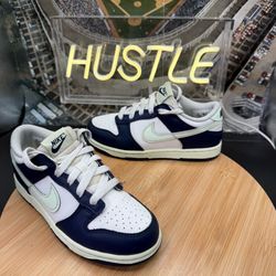 Nike Dunk Low (PS) Shoes Kid’s Youth SZ 1Y Sail Volt Tint Midnight Navy