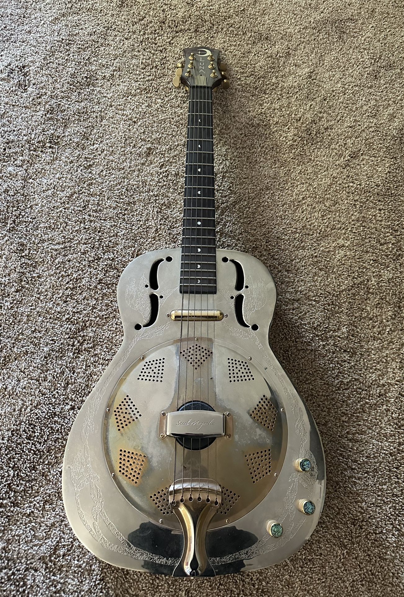 Luna Steel Magnolia Resonator