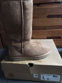 classic tall chestnut colored ugg