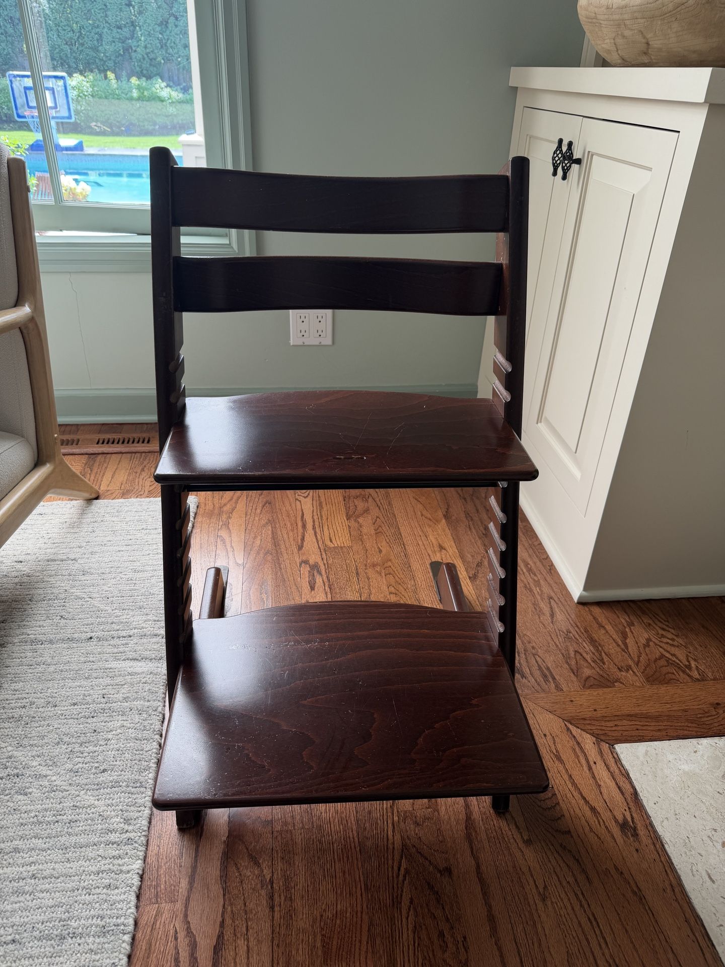 Stokke Tripp Trapp Luxury High Chair W/ All Attachments