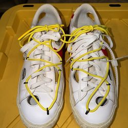 Nike Low Blazer OFF-WHITE Size 11
