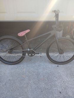24 inch DK blk on blk
