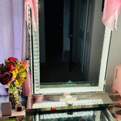 Diamond Collection PRINCESS Premium Illuminated Vanity Mirror