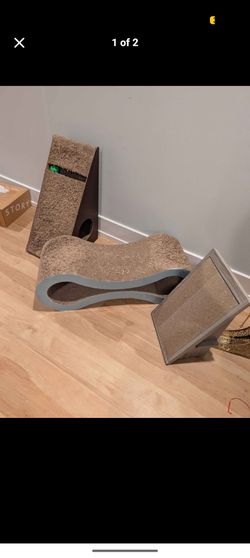 Cat scratchers corrugated cardboard scratchers