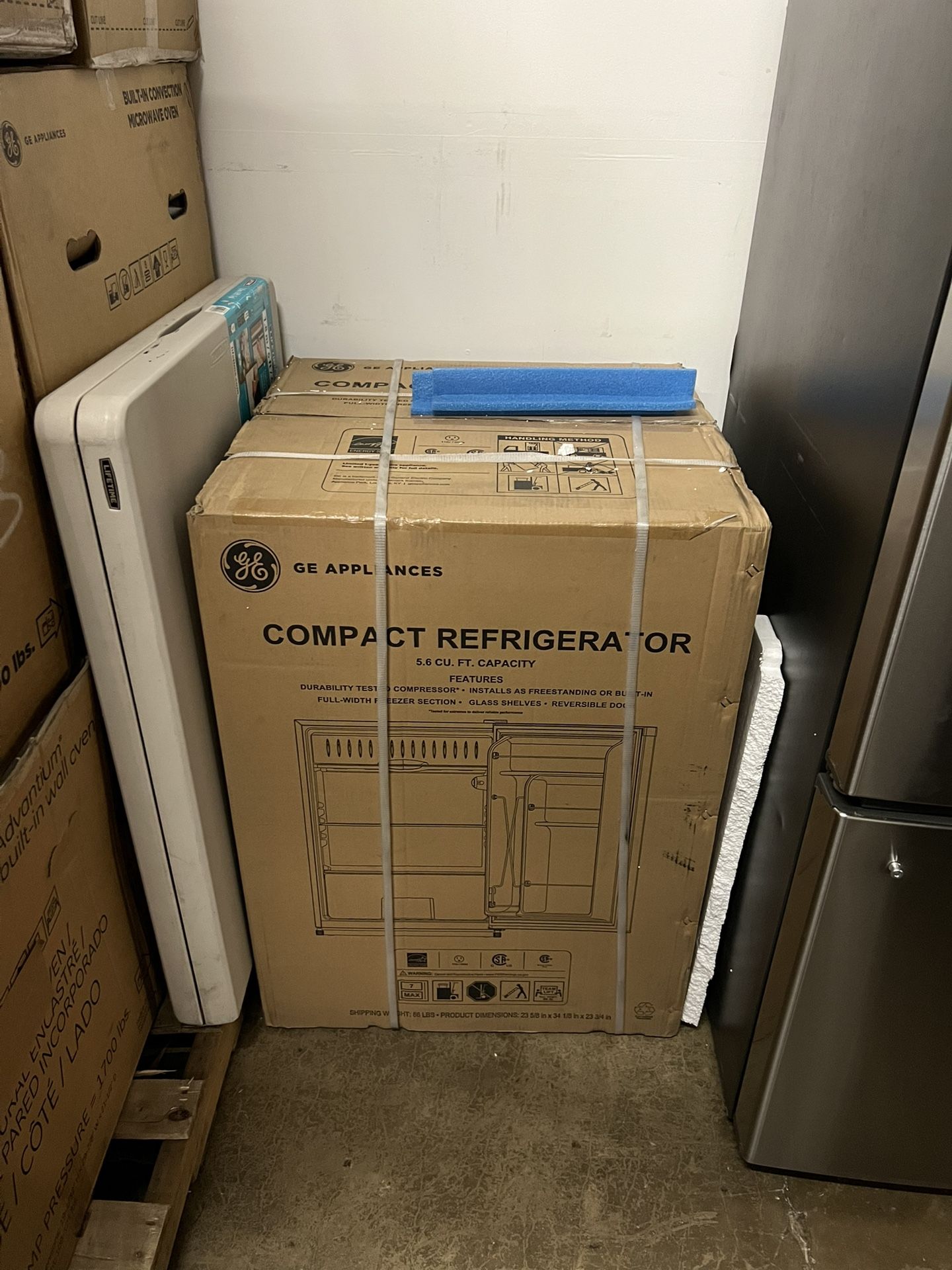 Brand New! In Box GE Refrigerator Compact 5.6 Cu Ft in Stainless Steel - GCE06GSHSB  Mini Fridge