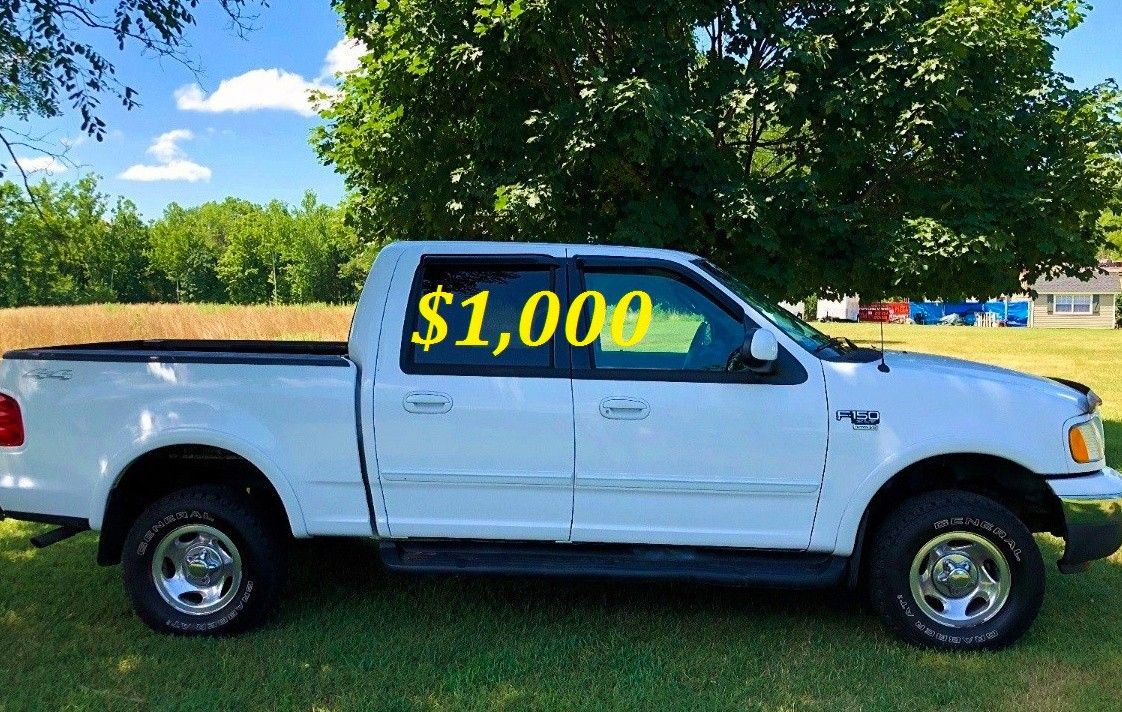 🟢💲1,OOO For sale URGENTLY this Beautiful💚2002 Ford F150 nice Family truck XLT Super Crew Cab 4-Door Runs and drives very smooth V8🟢