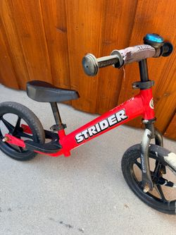 Strider Kids Balance Bike Red