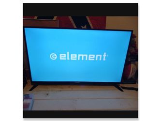 Like New 40in Element TV With Remote