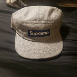 Supreme Hat 
