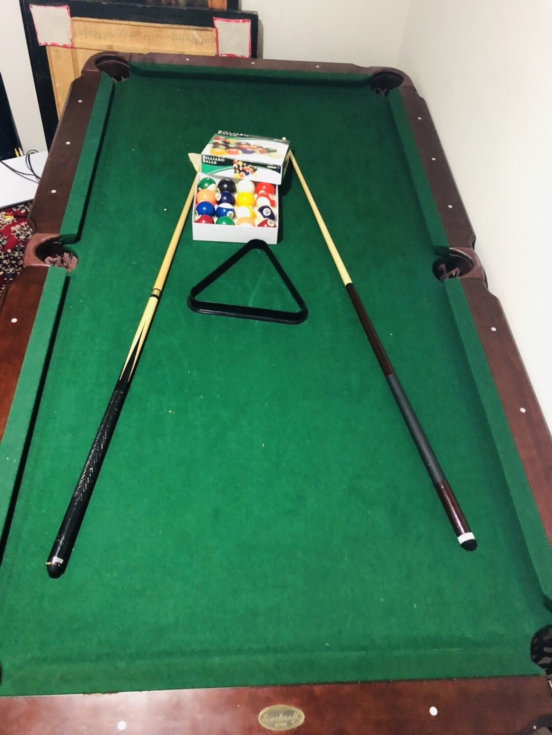 Billiards Table / Pool Table - !!New Condition!!