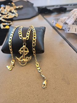 Laminated Gold  /cadena De Oro Laminado  Para Hombre  $25